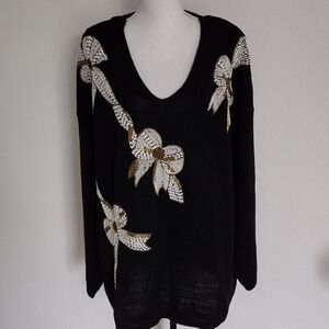 NEW -VINTAGE " VICTORIA WOMAN"  WOMEN'S   V - NECK SWEATER SIZE : 2X